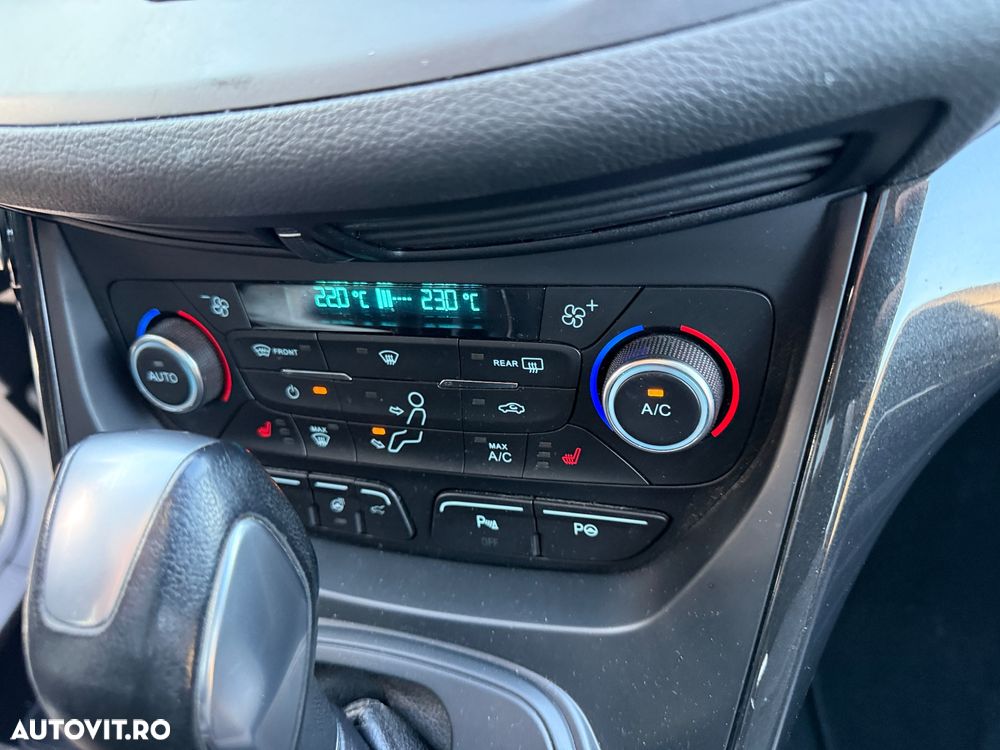 Ford Kuga 2.0 TDCi 4x4 Aut. Titanium - 13