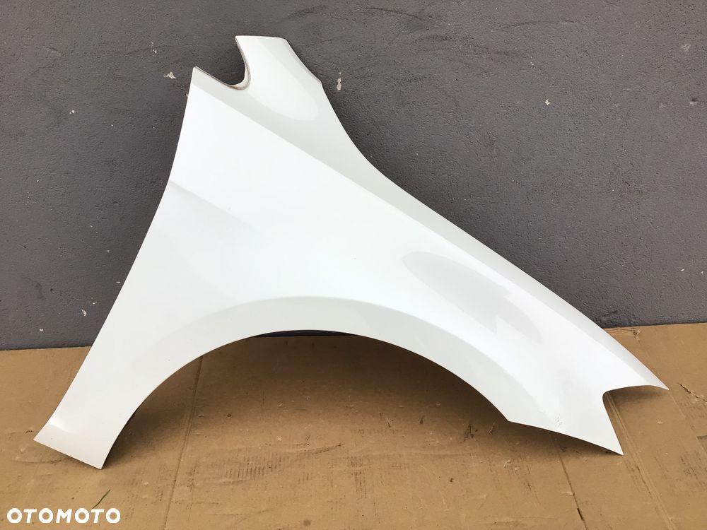 Błotnik przedni prawy VW Golf Vll 7 Lift