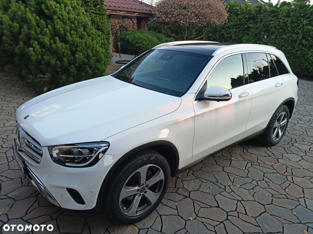 Mercedes-Benz GLC 300 4Matic 9G-TRONIC Exclusive - 26
