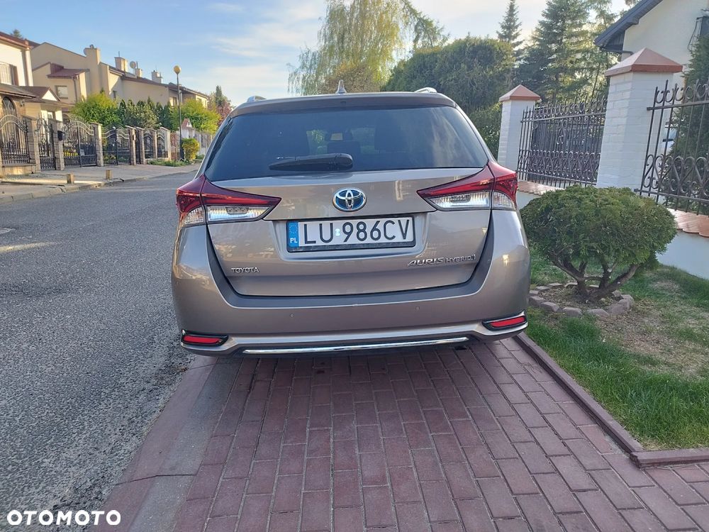 Toyota Auris - 2