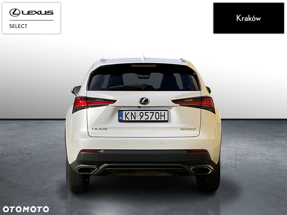 Lexus NX 300 Comfort AWD - 4