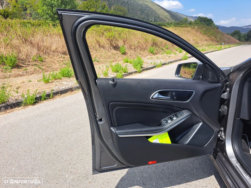 Mercedes-Benz A 180 d BlueEFFICIENCY Edition - 11