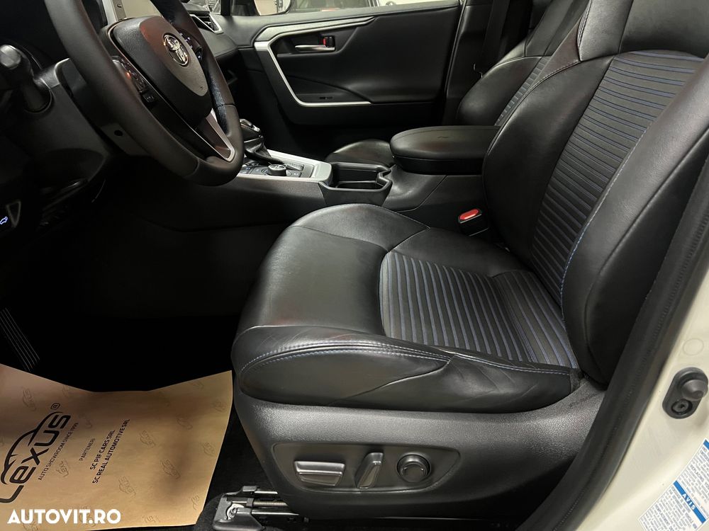Toyota RAV4 2.5 4x4 Hybrid Style Selection - 22