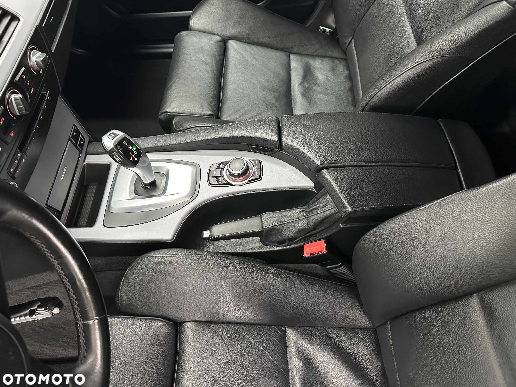 BMW Seria 5 - 28