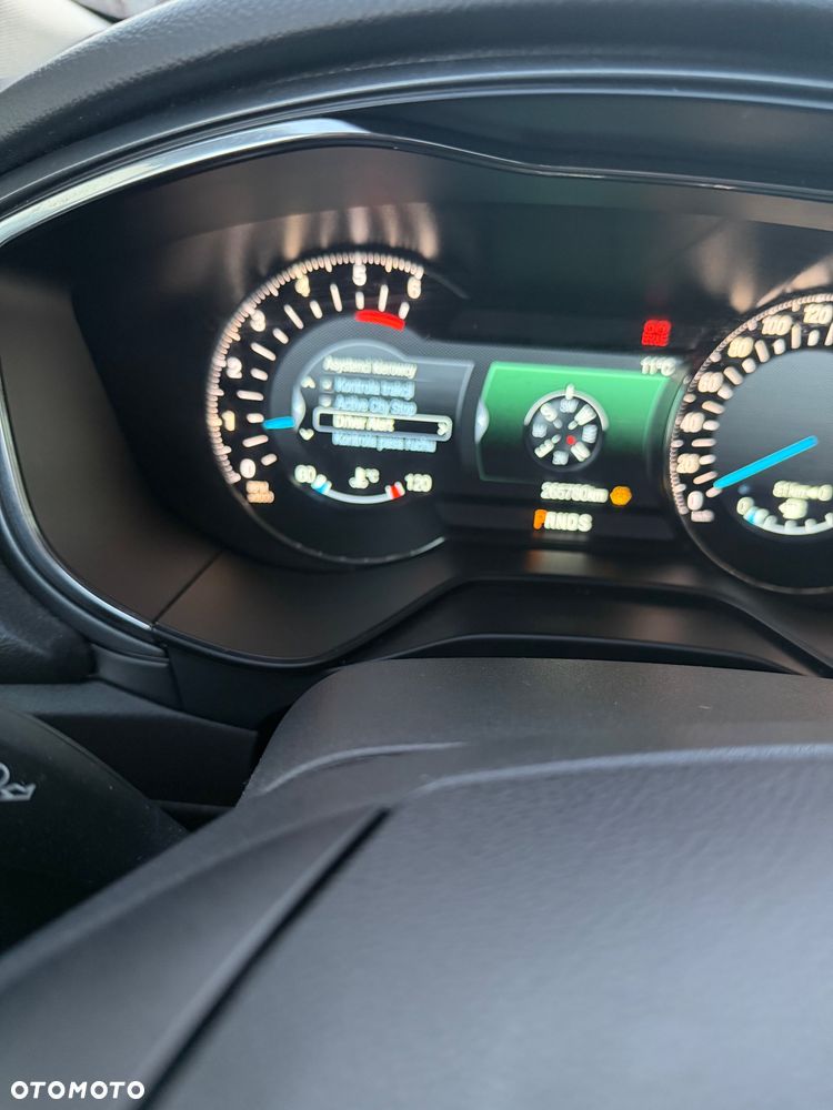 Ford Mondeo 2.0 TDCi STart-Stopp PowerShift-Aut Titanium - 24