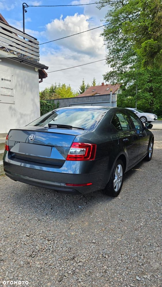 Skoda Octavia 1.5 TSI ACT Ambition - 4