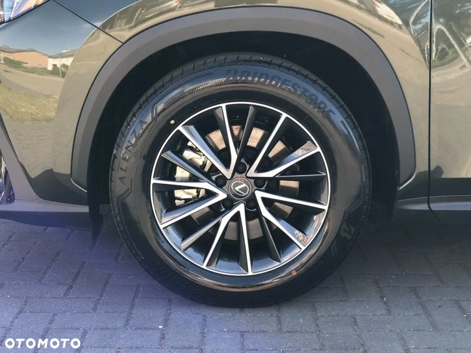 Lexus NX 350h Prestige 2WD - 14