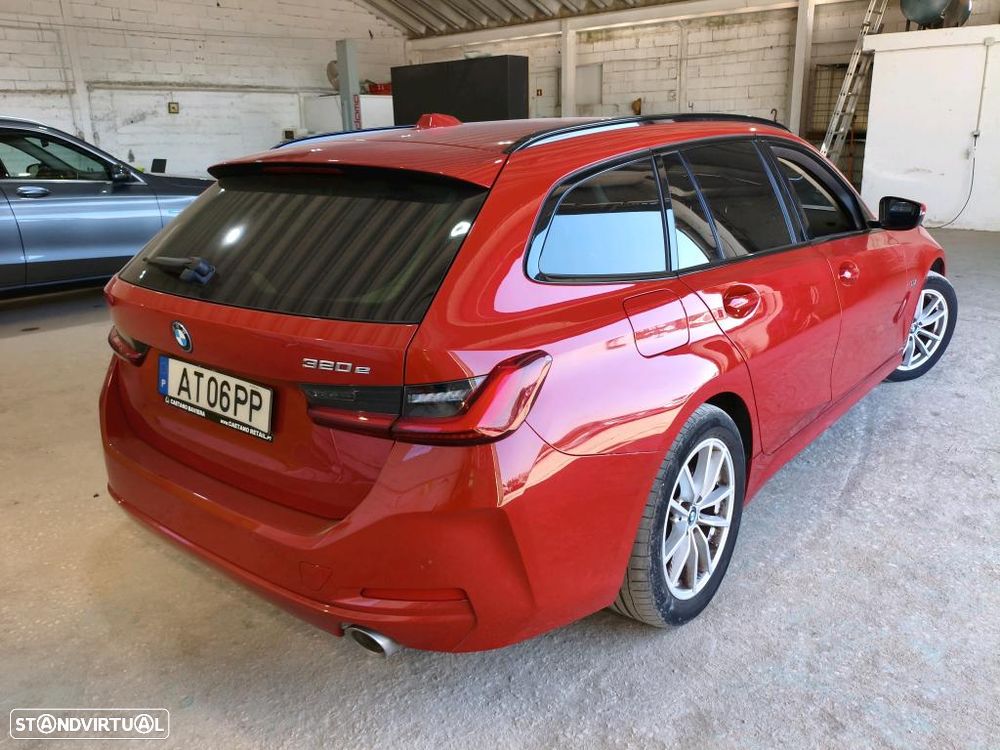 BMW 320 2022 photo 3