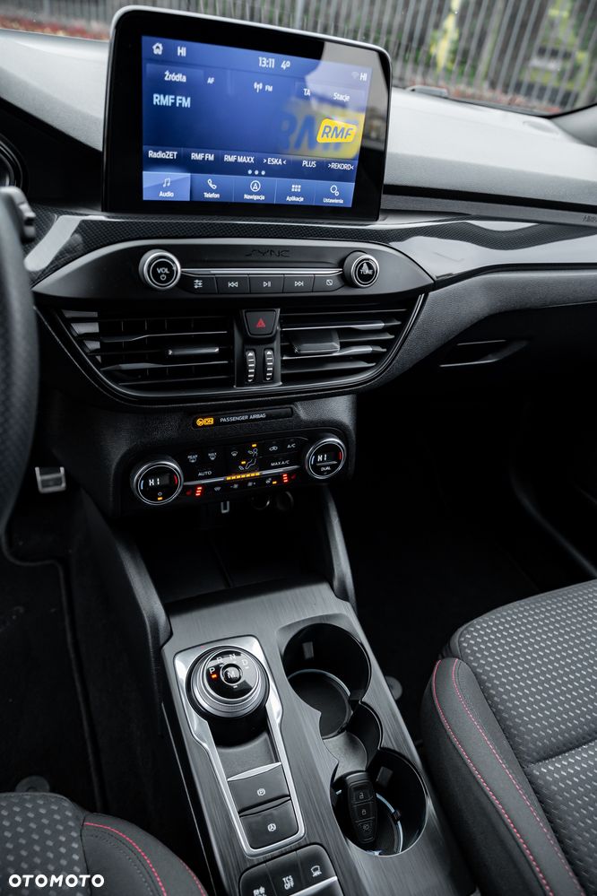 Ford Focus 1.0 EcoBoost ST-Line ASS PowerShift - 34