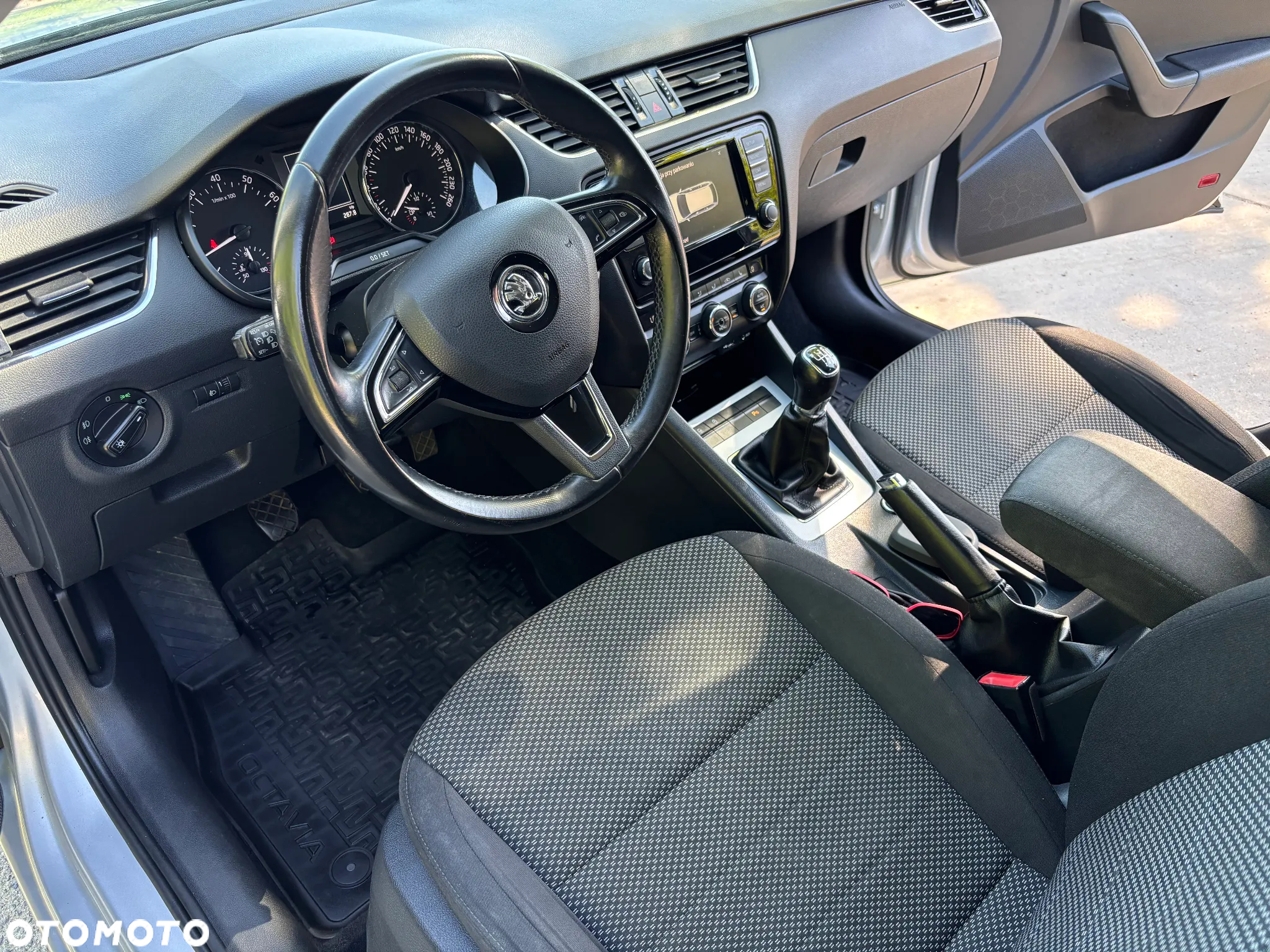 Skoda Octavia 1.4 TSI Ambition - 8