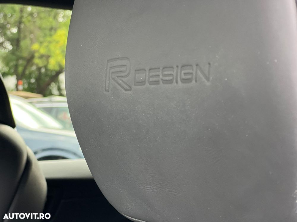 Volvo XC 60 D4 AWD R-Design - 14