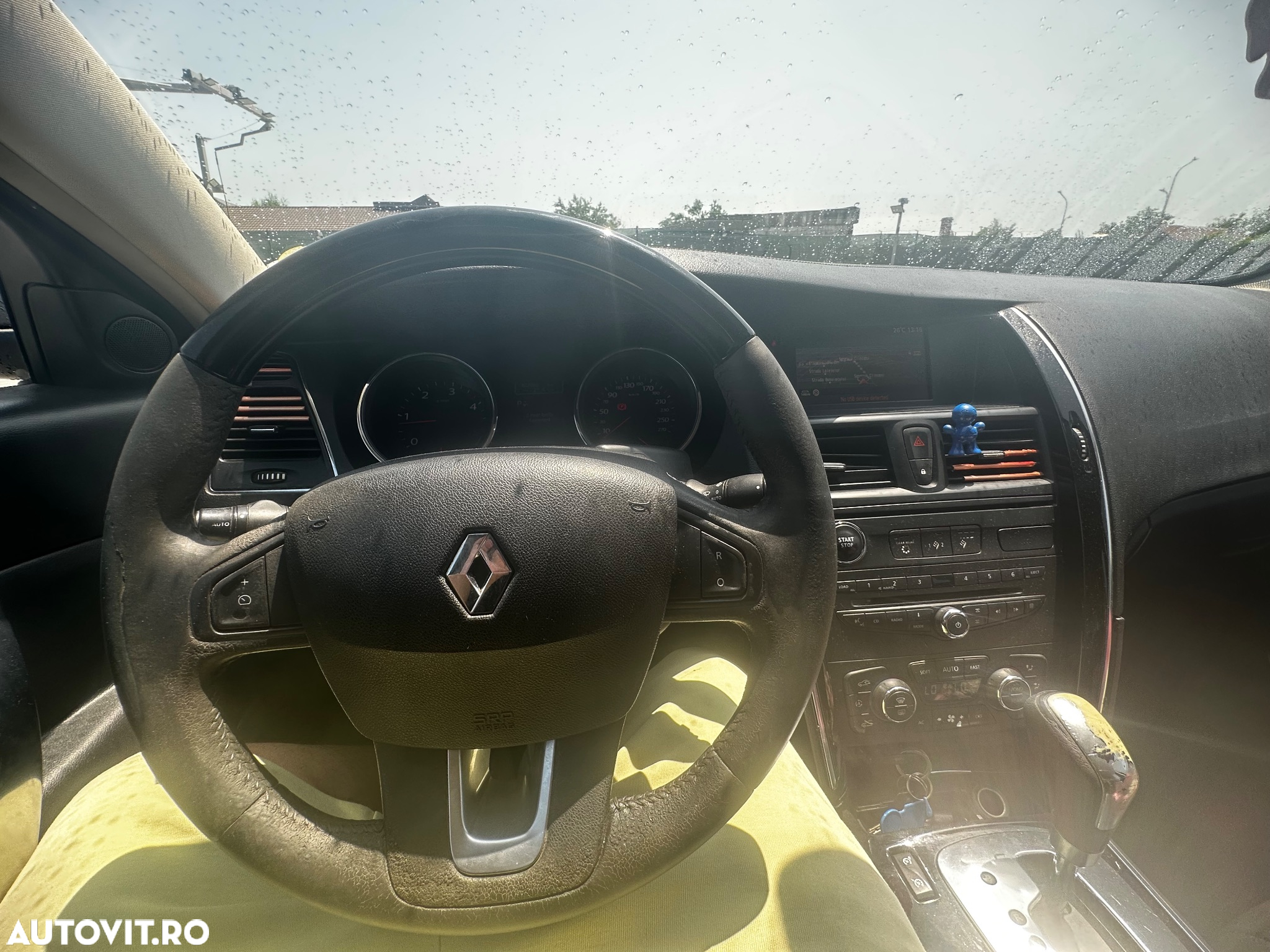 Renault Latitude 2.0 dCi Initiale Aut. - 15