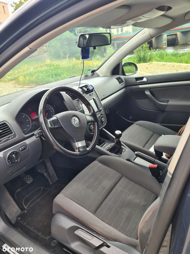 Volkswagen Golf 1.9 TDI Comfortline - 6