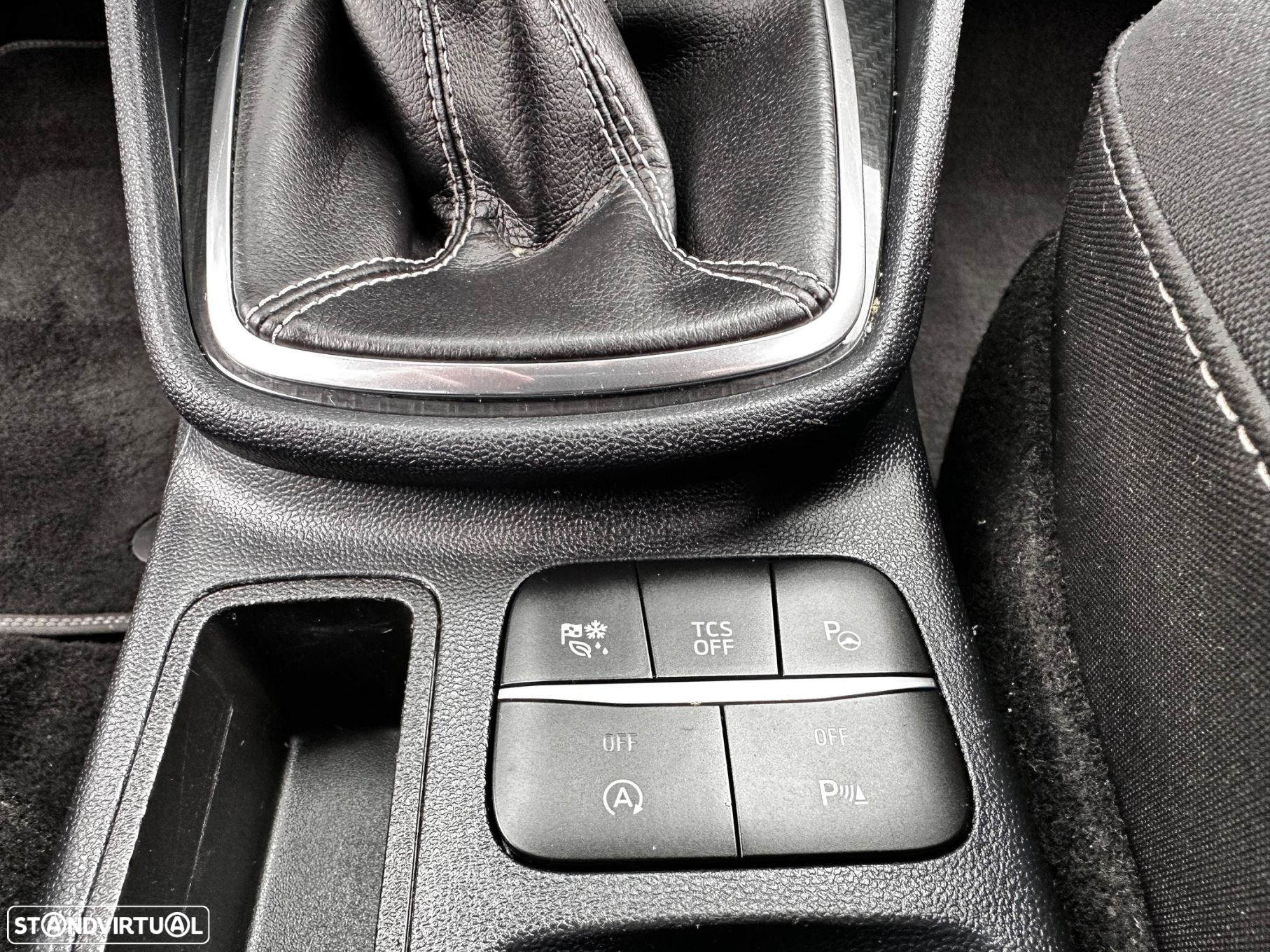 Ford Fiesta 1.0 EcoBoost Active+ - 30