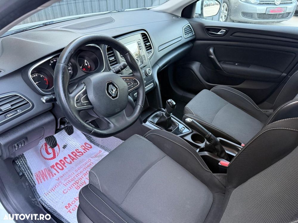 Renault Megane - 7