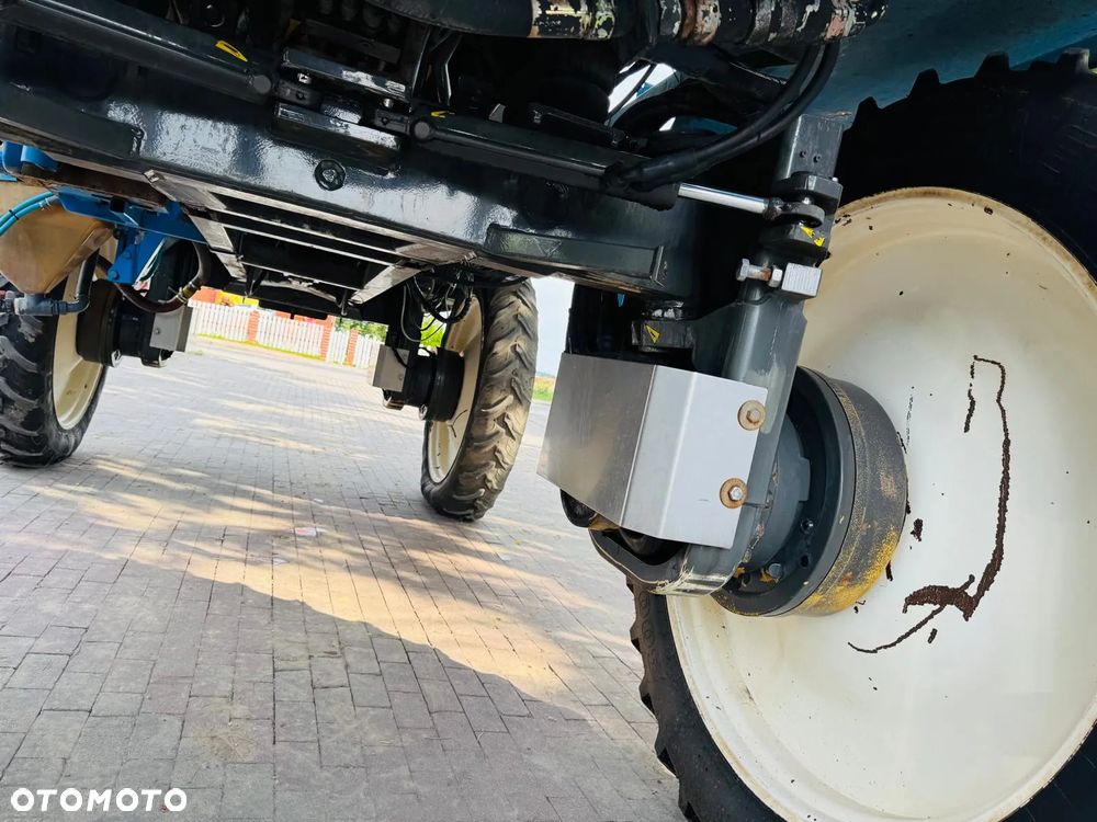 Challenger ROGATOR 618 - 13