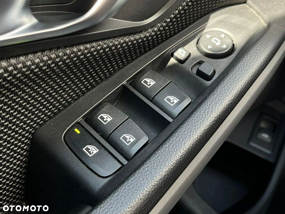 BMW Seria 3 - 16