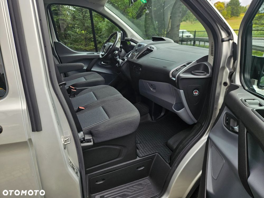 Ford Transit Custom - 19