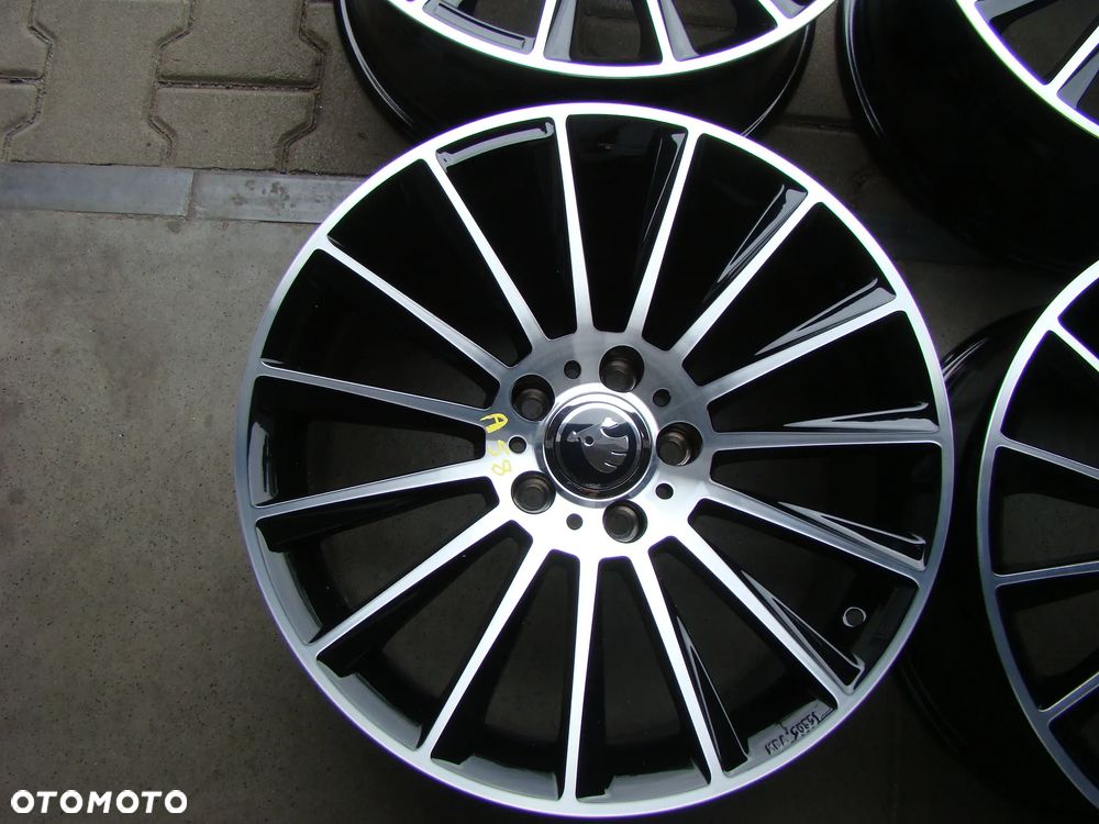 a58 5x112 Skoda Octavia Superb Yeti Karoq 8jx18 et45 - 2