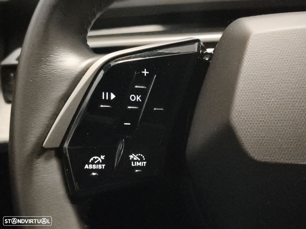Peugeot 3008 Hybrid 145 e-DSC6 Allure - 17
