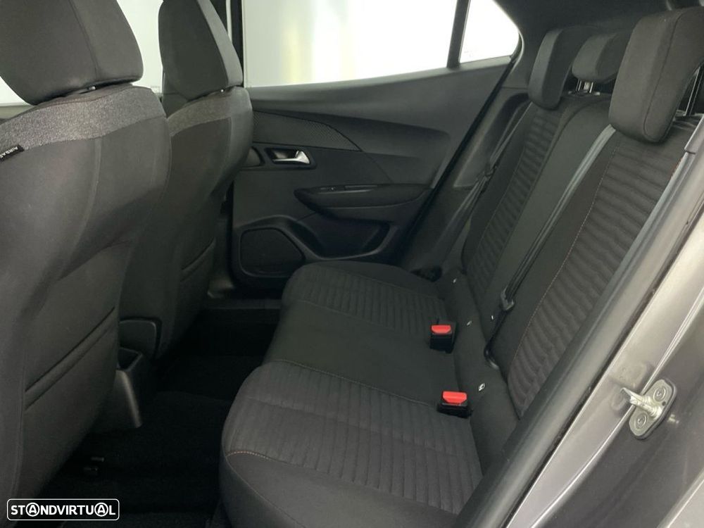 Peugeot 2008 1.2 PureTech Active Pack - 12