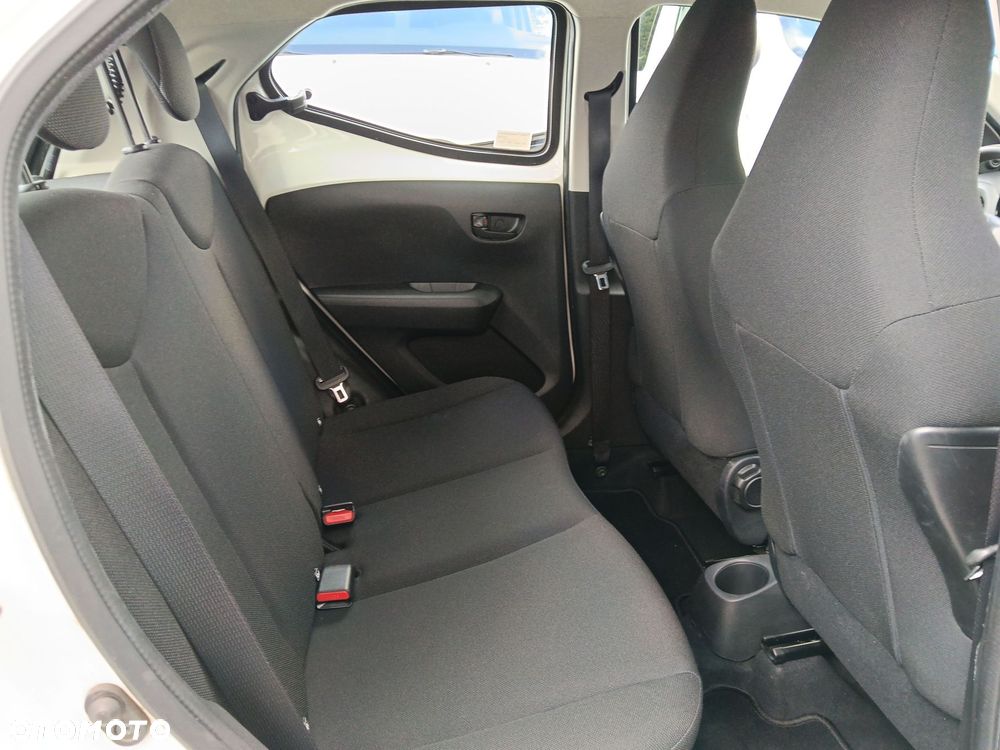 Toyota Aygo - 15