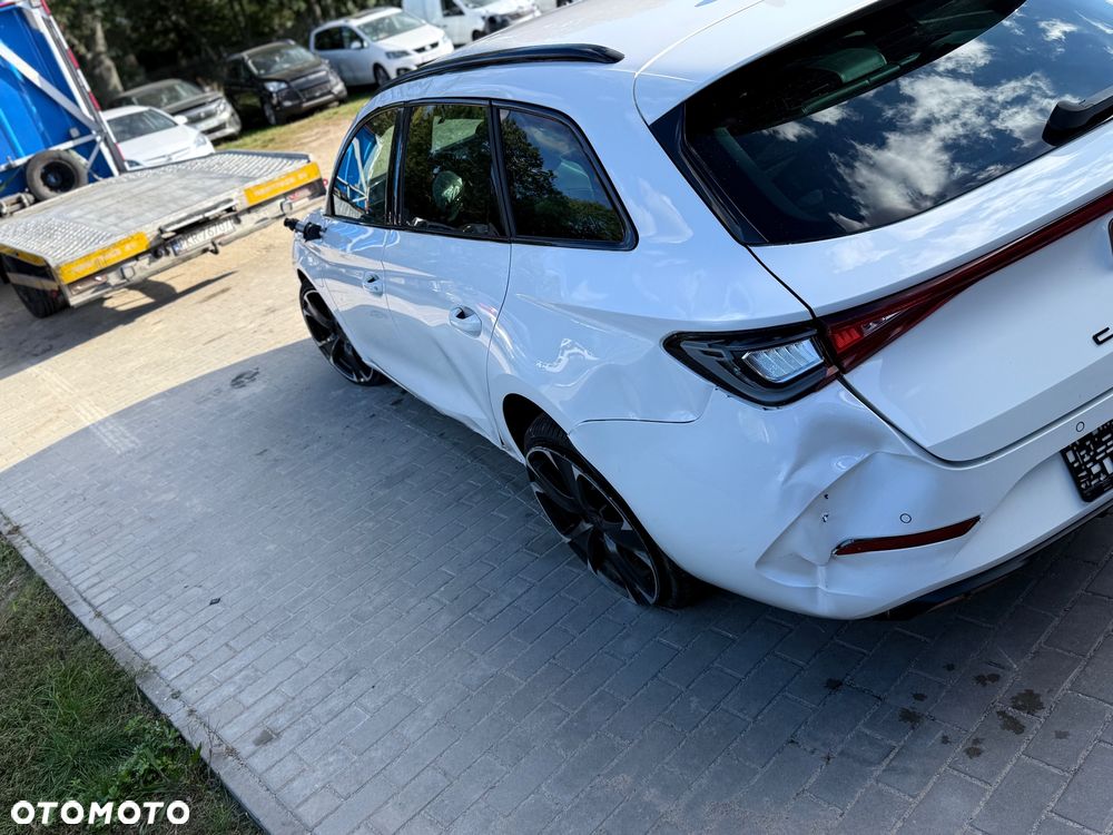 Cupra Leon 1.4 e-Hybrid PHEV DSG - 10