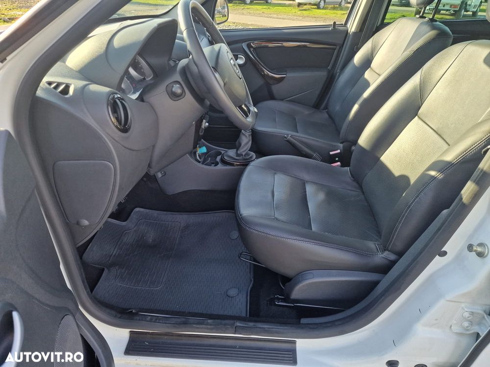 Dacia Duster dCi 110 FAP 4x4 Laureate - 8