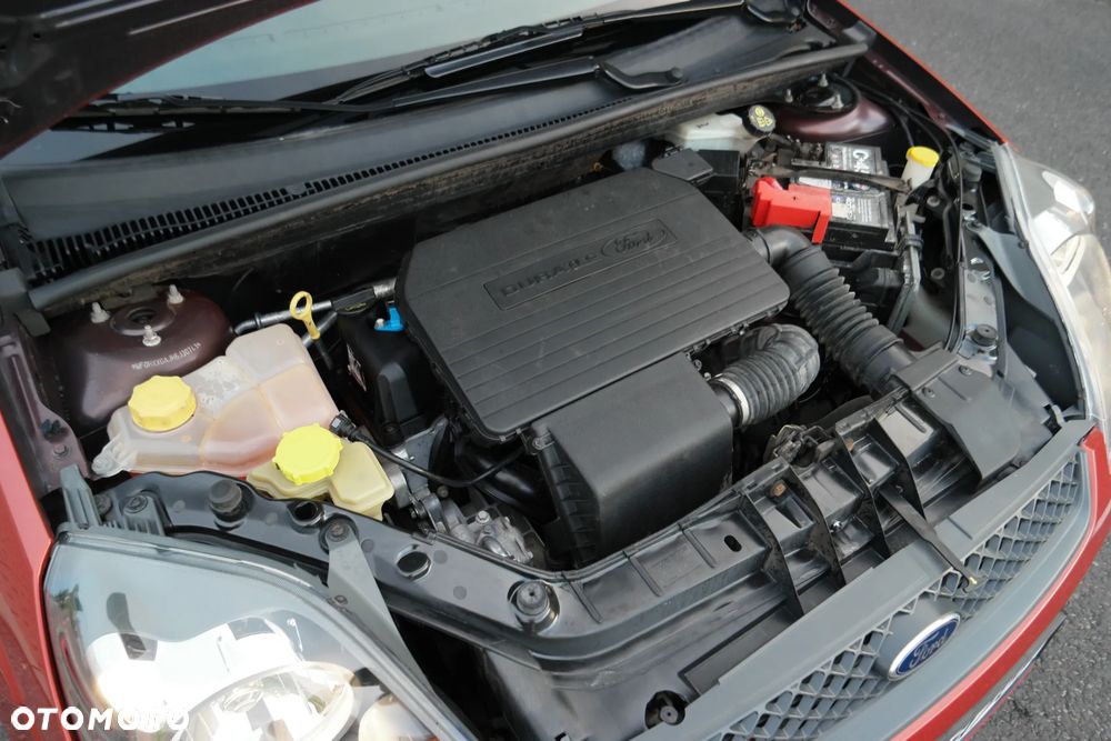 Ford Fiesta - 34