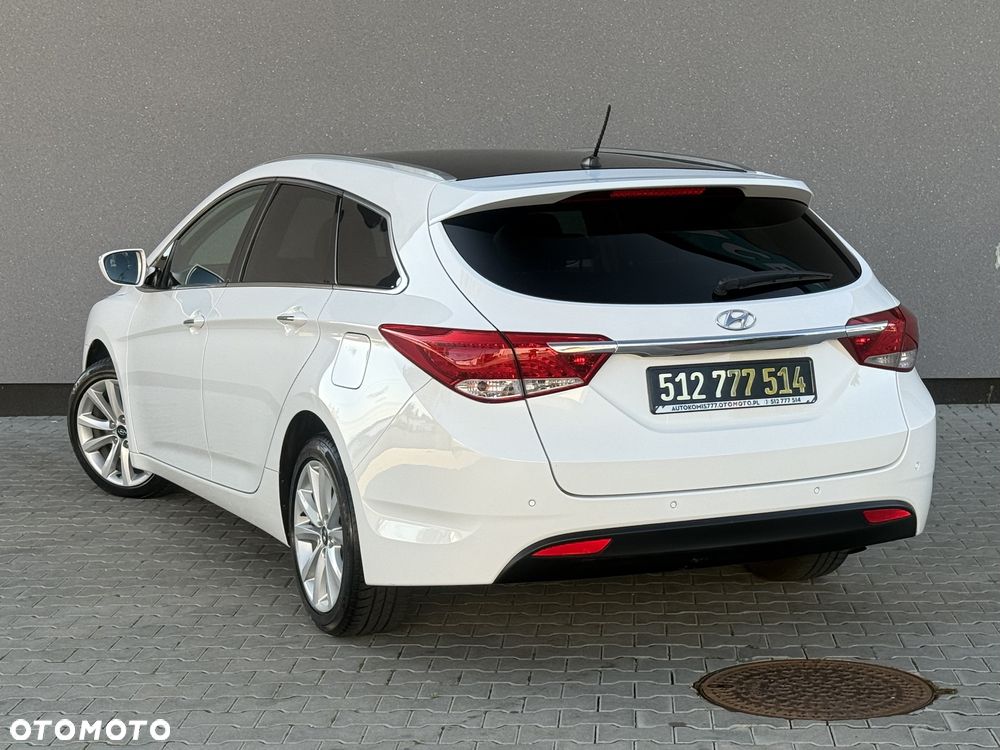 Hyundai i40 Kombi 1.6 Trend - 13