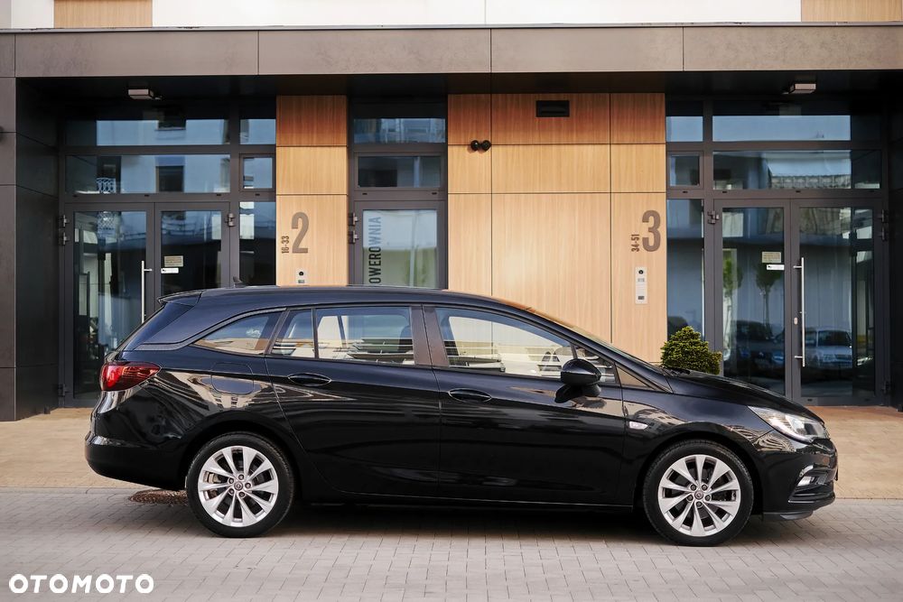 Opel Astra 1.6 CDTI Sport - 8