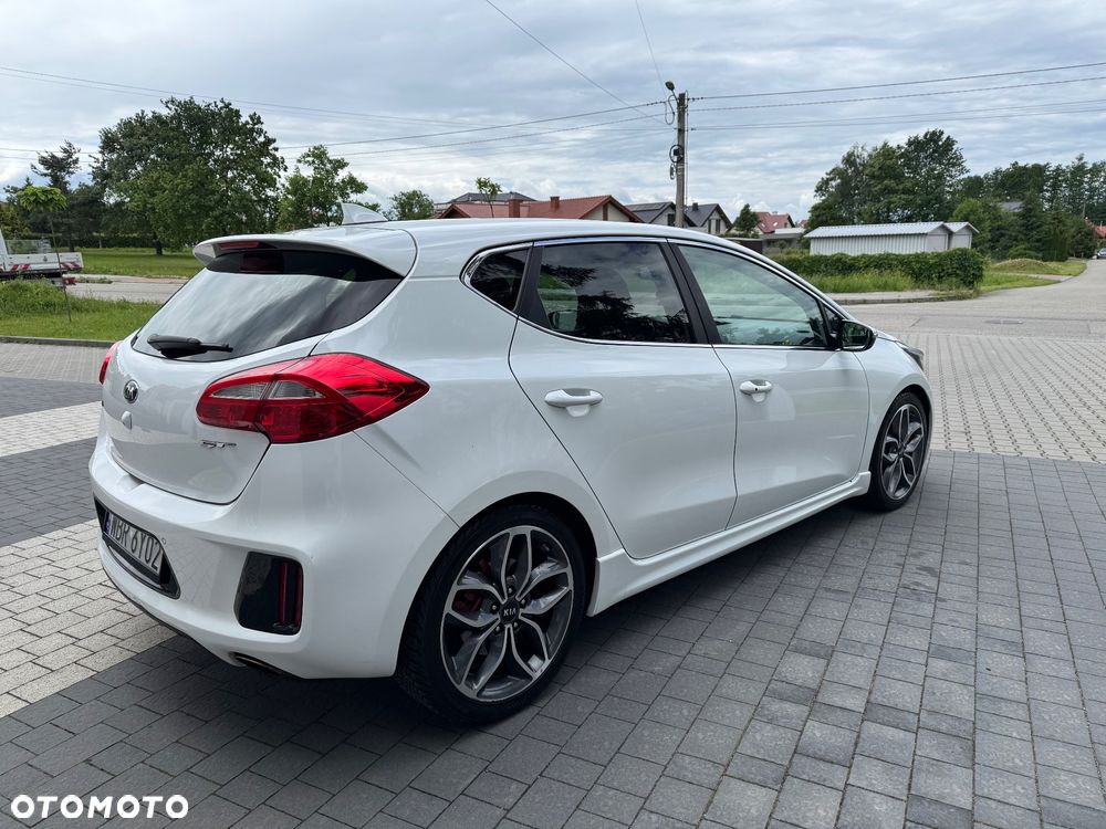 Kia Ceed 1.6 T-GDI GT-Challenge - 3