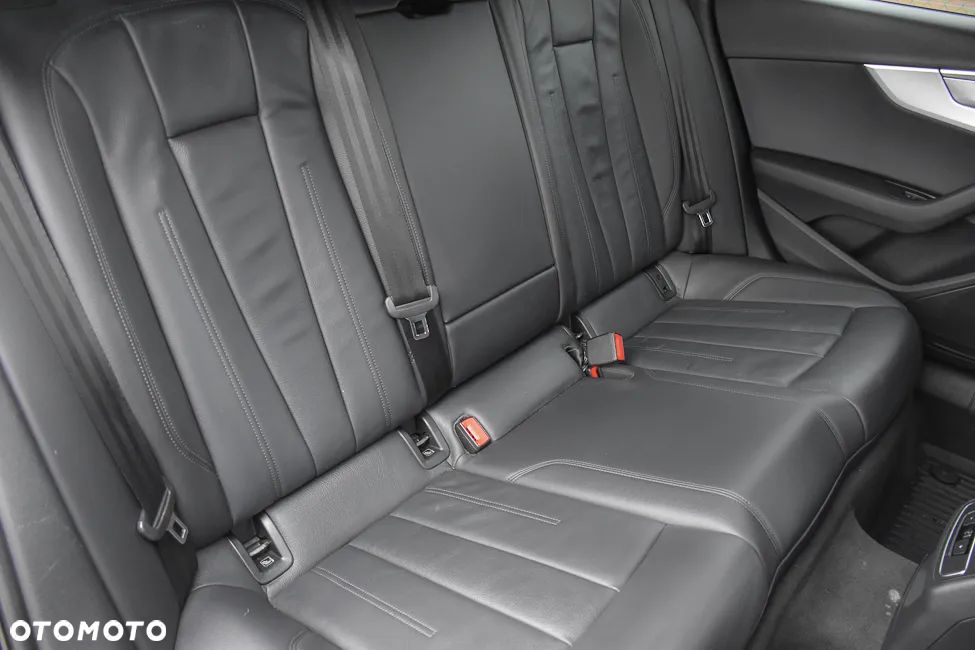 Audi A4 Allroad - 33