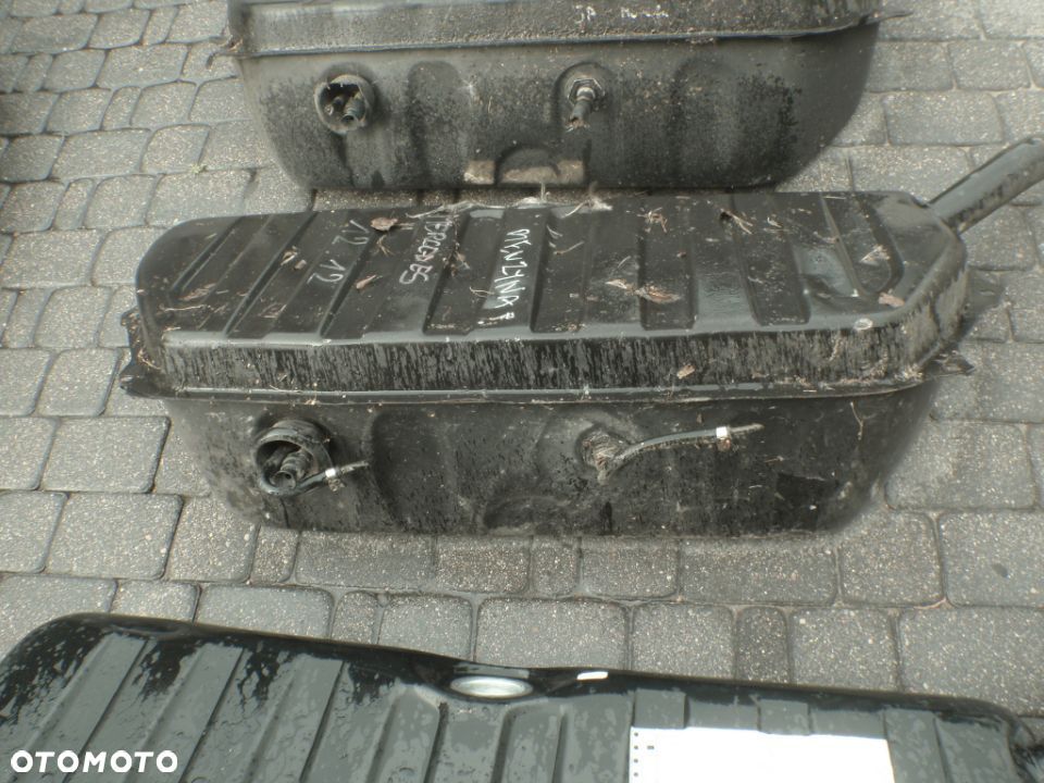 zbiornik bak paliwa mercedes w124 190  oryginał igła - 6