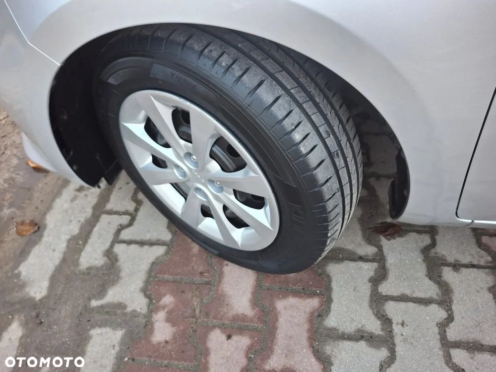 Kia Rio 1.2 Dream-Team Edition - 20