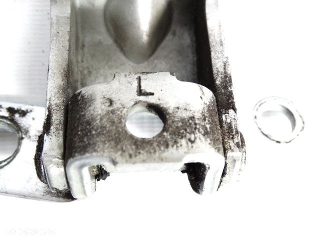 KIA Carens 3 Zawiasy Drzwi Przód Tył Lewe Prawe - 3