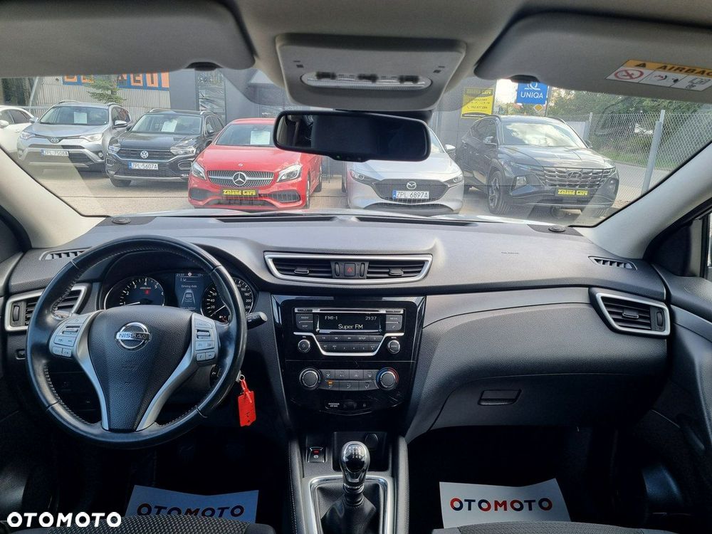 Nissan Qashqai 1.2 DIG-T Visia - 14