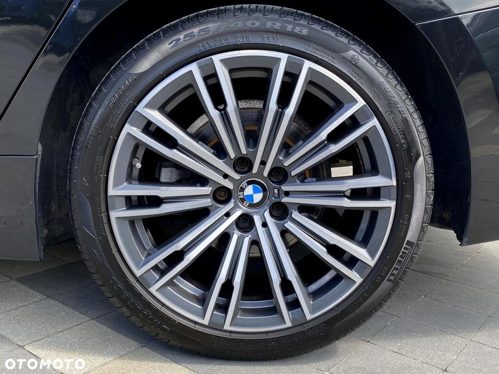 BMW Seria 3 320i GPF M Sport - 16