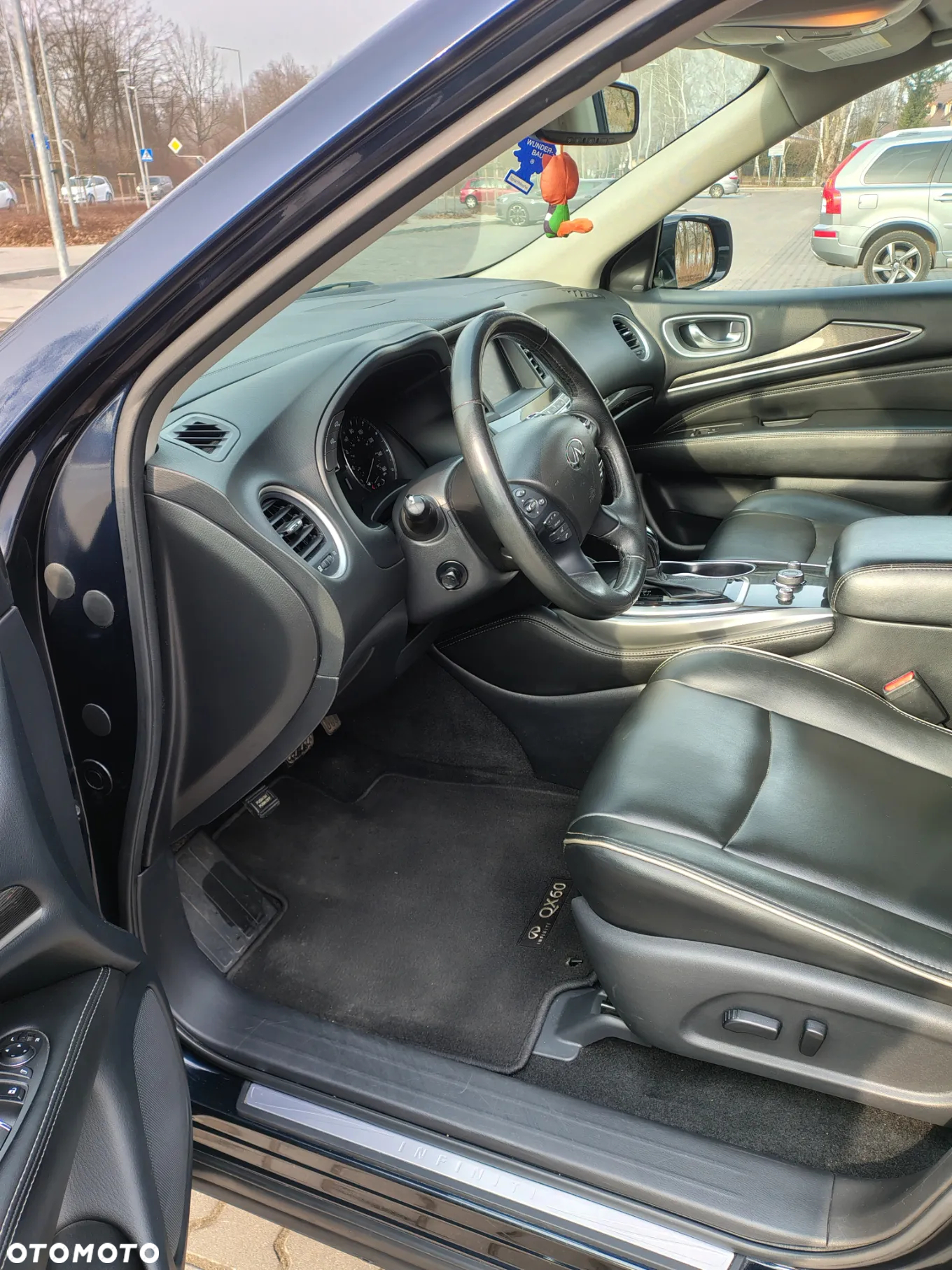 Infiniti QX60 - 21