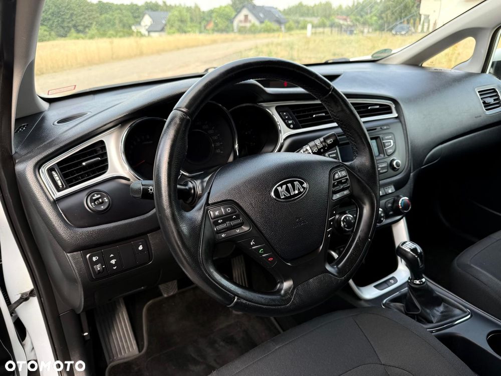 Kia Ceed 1.4 Smart Plus - 15