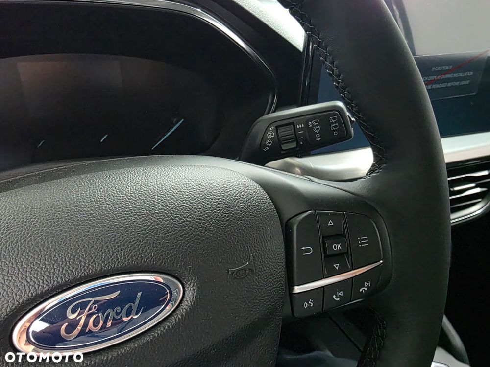 Ford Focus 1.0 EcoBoost mHEV Titanium - 12