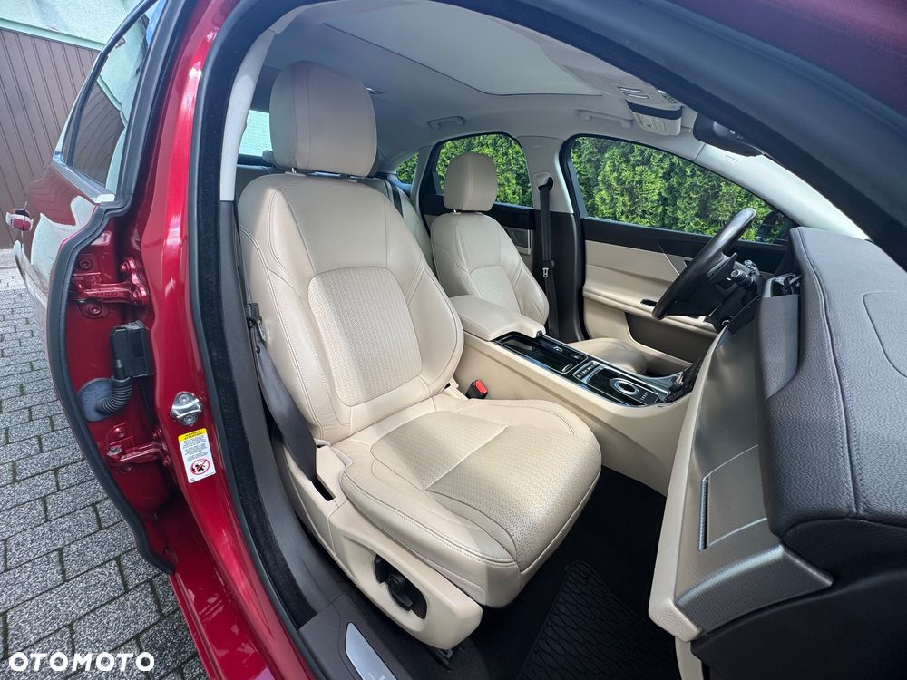 Jaguar XF 3.0 V6 S - 18