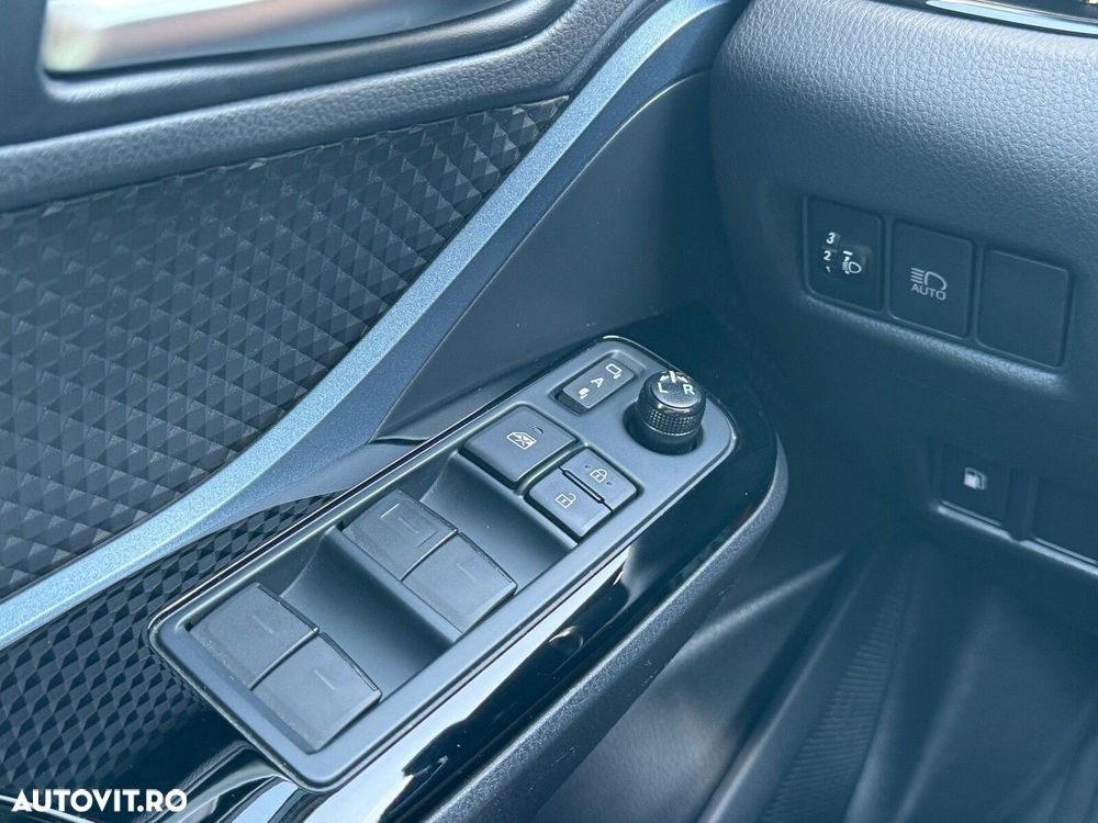 Toyota C-HR 2.0 HSD 184 CP 4x2 CVT Style - 19