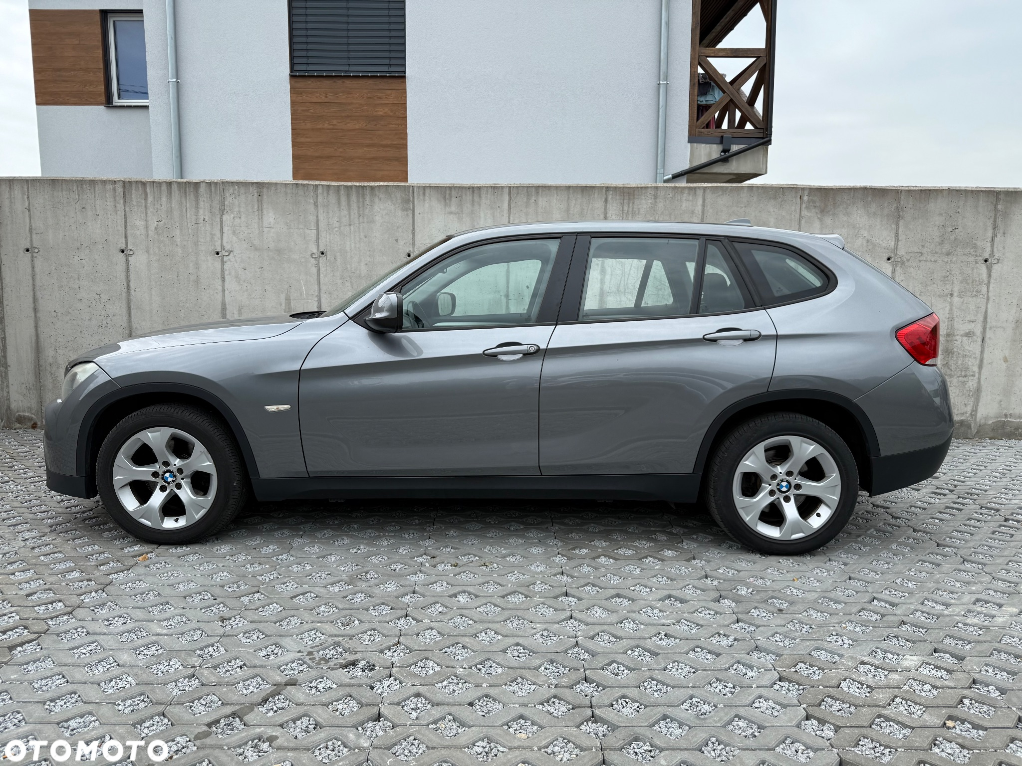 BMW X1 xDrive20i - 4