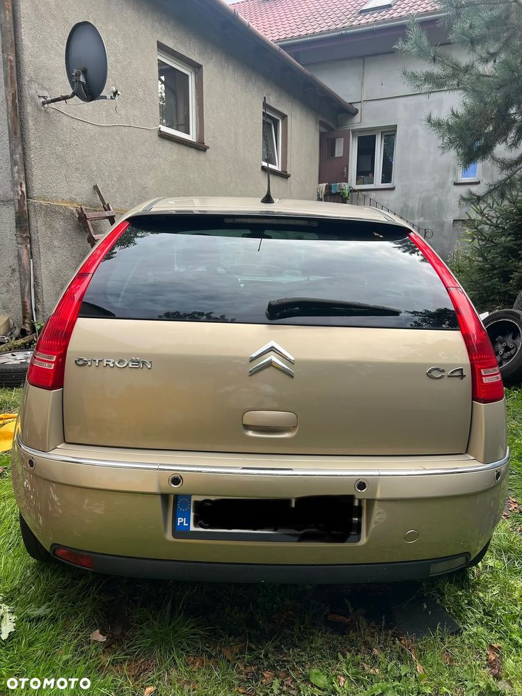 Citroën C4 2.0 HDi Exclusive - 2