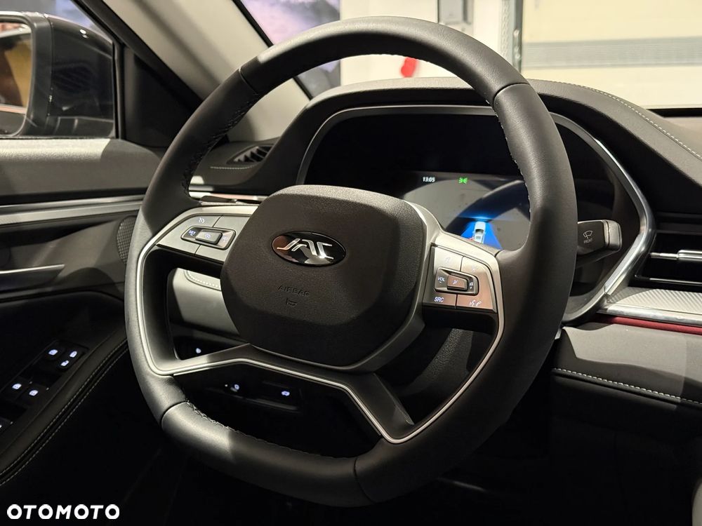 JAC J7 - 19