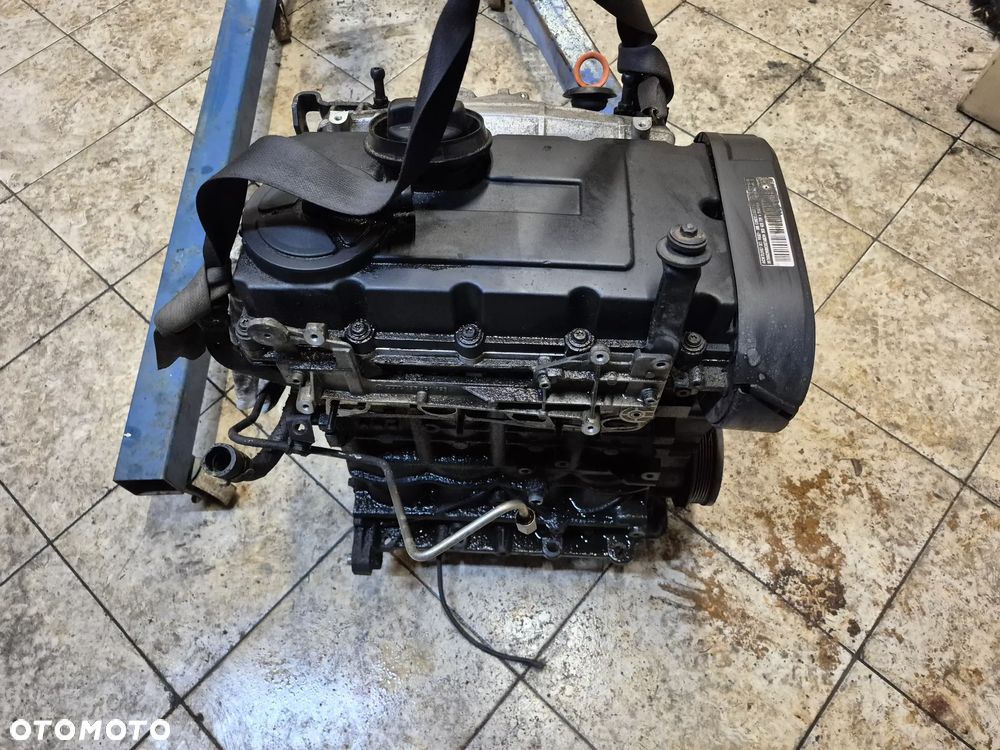 Silnik Goły Słupek Volkswagen Golf V Plus 2.0TDI 140KM BMP