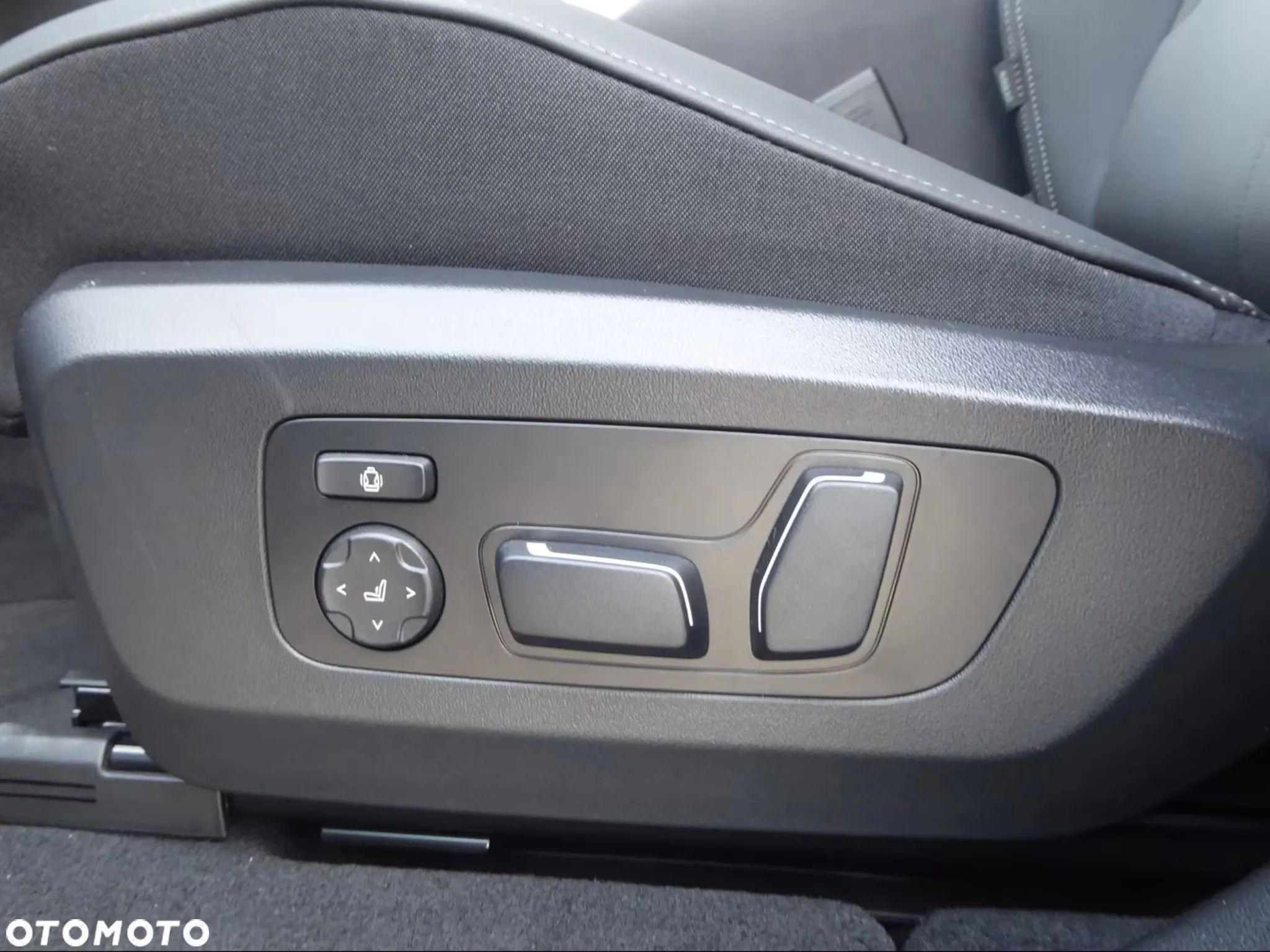 BMW X3 xM50 mHEV - 13