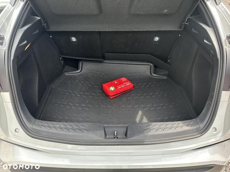 Toyota C-HR 1.8 Hybrid GPF GR Sport - 18