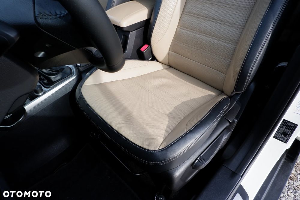 SsangYong/KGM Tivoli e-XDi 160 2WD Sapphire - 27